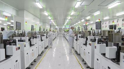 穩(wěn)崗保就業(yè) 守住“最”民生——江蘇科技的實(shí)踐與探索